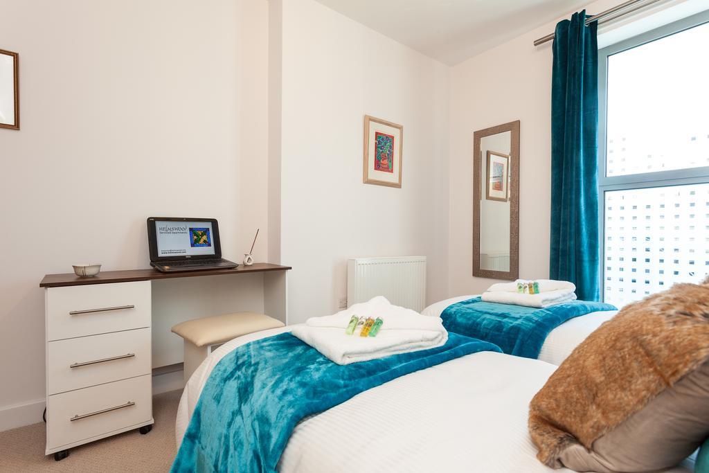 Self-Contained Town Centre One Bedroom Apartments By Helmswood Serviced Apartments Redhill  Exterior foto